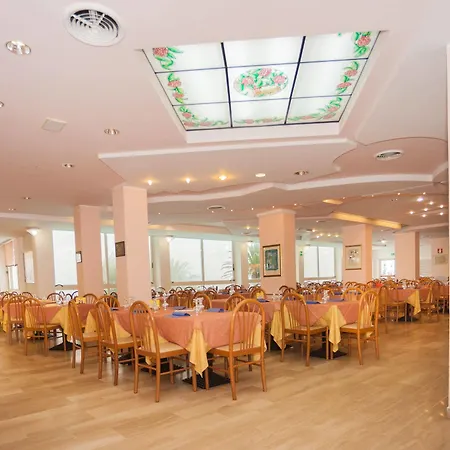 Baia Santa Barbara מלון