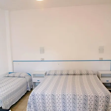 Baia Santa Barbara מלון 3*