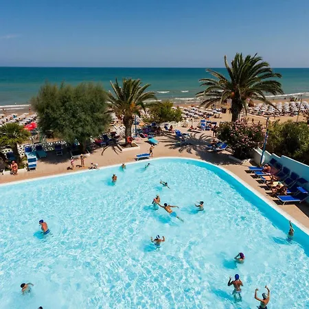 Baia Santa Barbara רודי גרגניקו