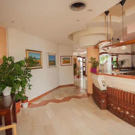 Baia Santa Barbara 3*