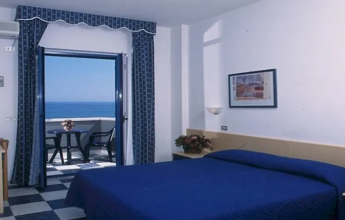Baia Santa Barbara Hotel Rodi Garganico