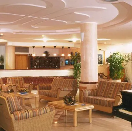 Baia Santa Barbara Hotel Rodi Garganico