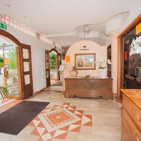 Szálloda Baia Santa Barbara 3*