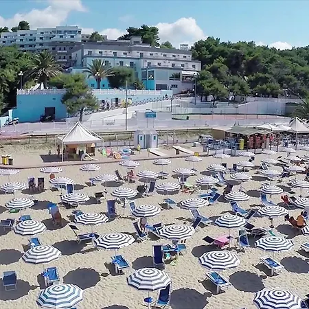 Baia Santa Barbara Hotel Rodi Garganico
