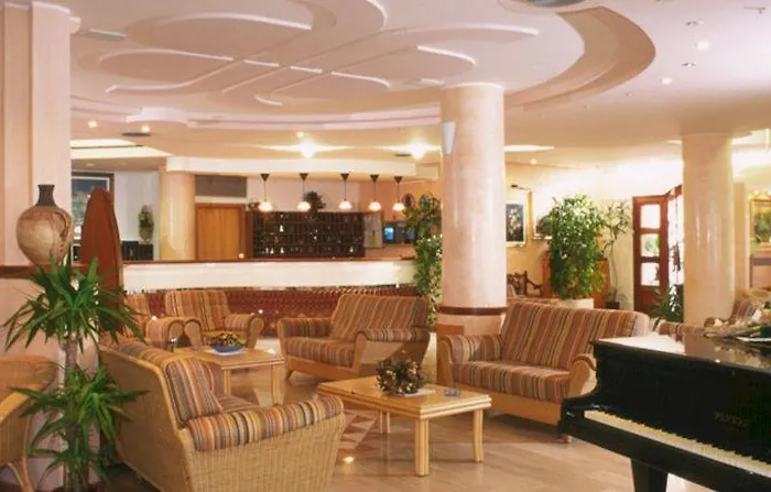 Baia Santa Barbara Hotel Rodi Garganico