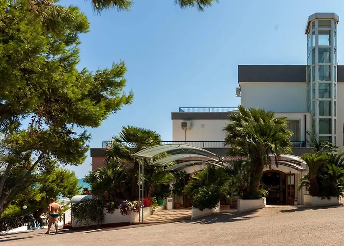 فندق Baia Santa Barbara رودي غارغانيكو